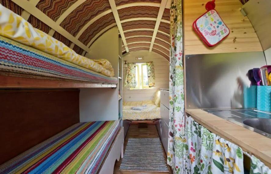 Clissmann Horse Caravans Glamping Rathdrum Eksteriør billede